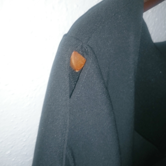 Ashley Graham Beyond 22W Basic Black V-Neck Slit Sleeve Dress New Funeral - Picture 12 of 15